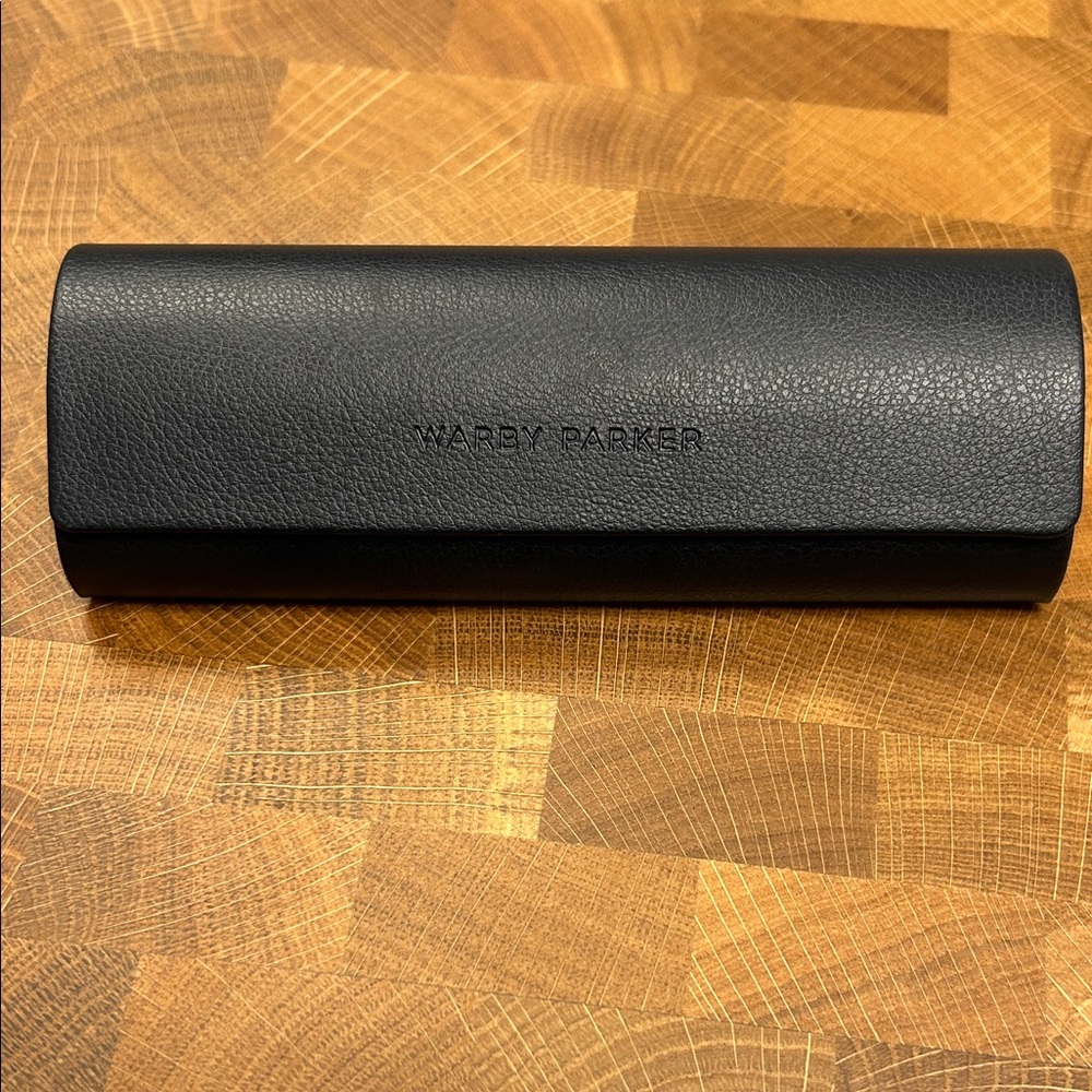 Early Parker glasses holder navy blue, unused